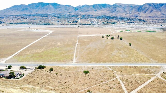 6800 Arrowhead Lake Rd, Hesperia, CA 92345