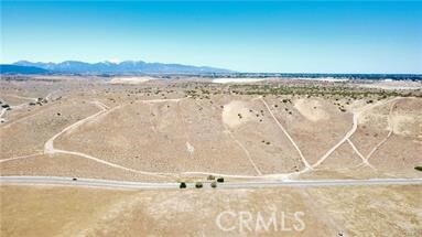 6800 Arrowhead Lake Rd, Hesperia, CA 92345
