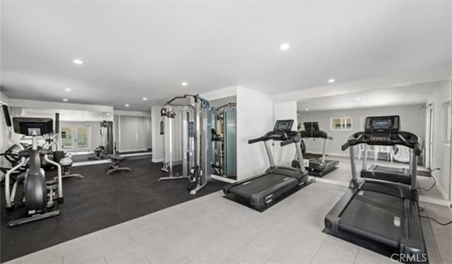 gym with recessed lighting