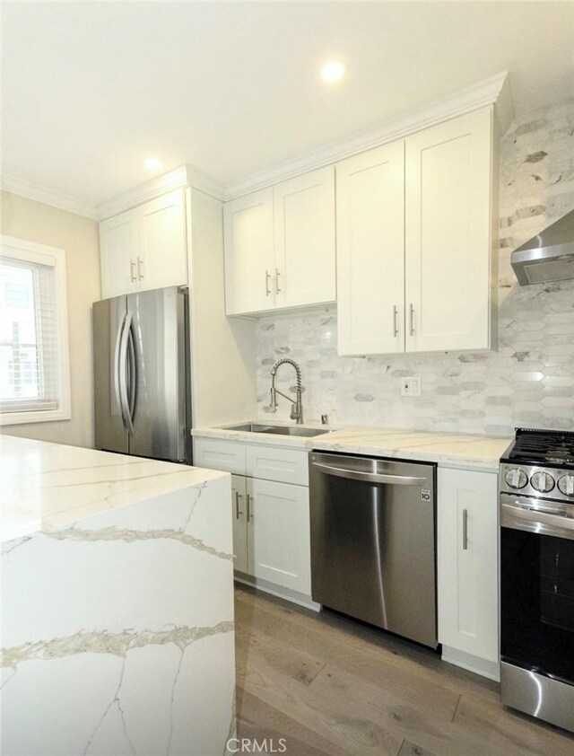 9005 Cynthia St Unit 215, West Hollywood, CA 90069 - photo 6