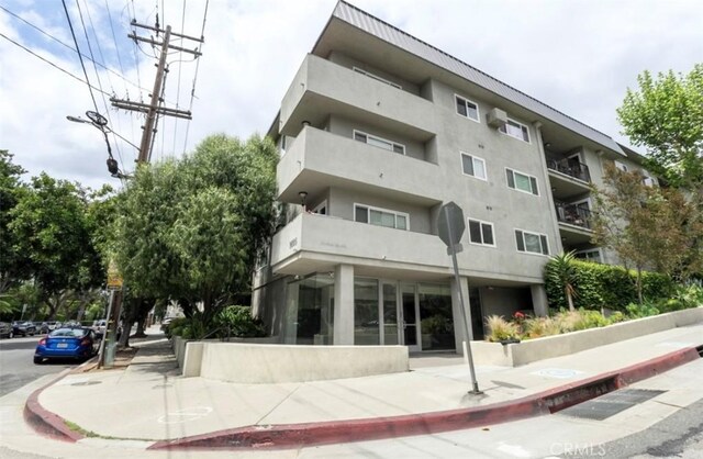 9005 Cynthia St Unit 215, West Hollywood, CA 90069 - photo 23
