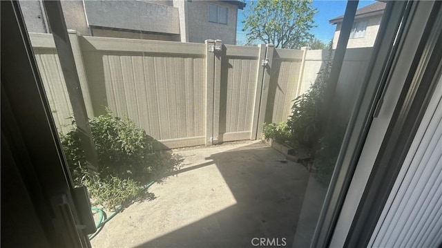 1224 Mohave Dr, Colton, CA 92324 - view of patio / terrace featuring fence