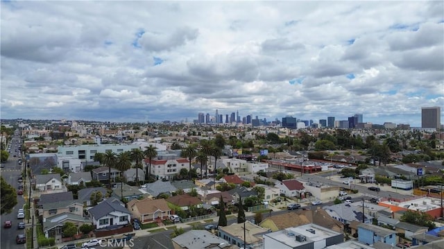 bird's eye view featuring a city view