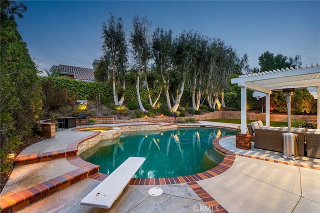 5005 Stonehaven Dr, Yorba Linda, CA 92887 - view of pool with a fenced in pool, an in ground hot tub, a diving board, and a patio area