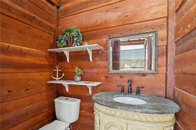 28846 Yosemite Pl, Canyon Lake, CA 92587 - half bathroom with vanity and wood walls