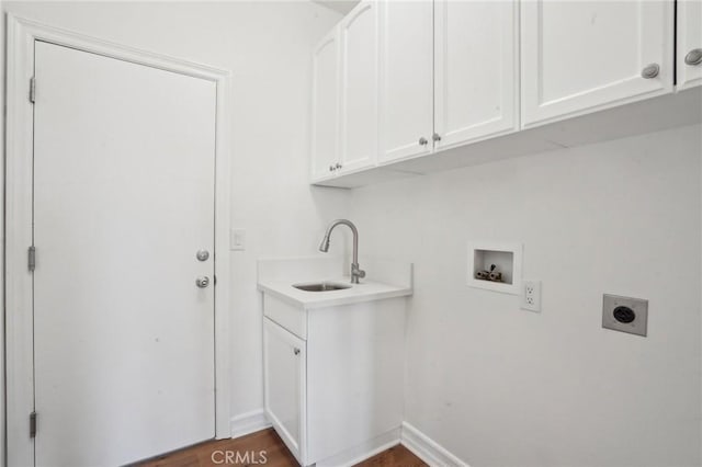 28846 Yosemite Pl, Canyon Lake, CA 92587 - washroom featuring cabinet space, hookup for an electric dryer, and hookup for a washing machine