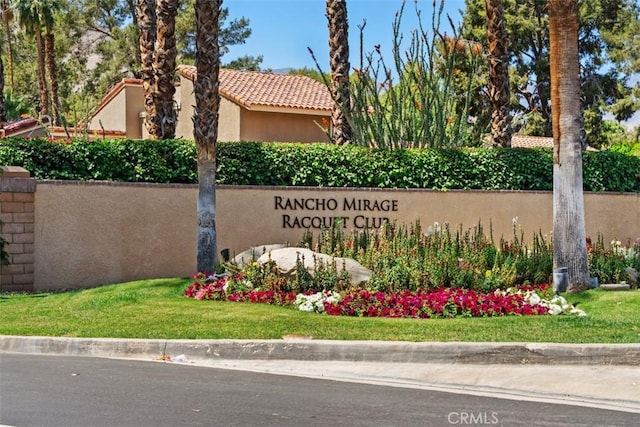 74 Tennis Club Dr, Rancho Mirage, CA 92270 - community / neighborhood sign featuring a yard