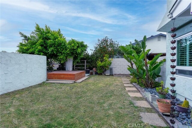 1337 Oakheath Dr, Harbor City, CA 90710 - view of yard with a fenced backyard