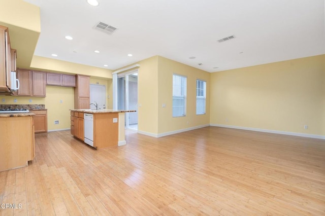 337 Feather River Pl, Oxnard, CA 93036 - photo 8