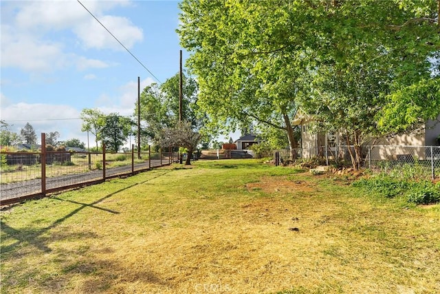 5222 Foster Rd, Paradise, CA 95969 - view of yard with fence