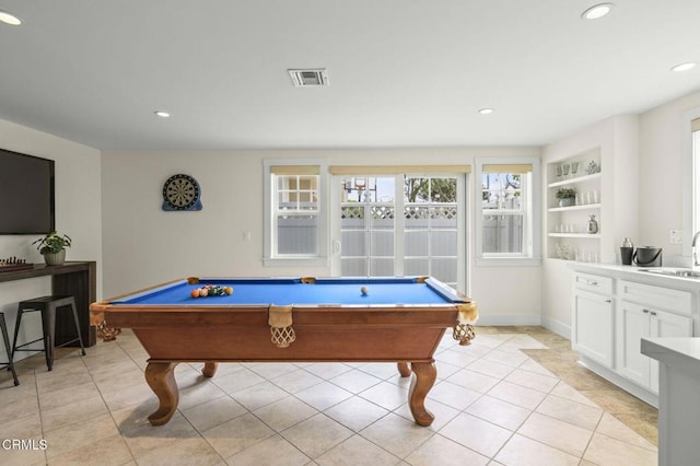 playroom featuring a sink, recessed lighting, visible vents, and pool table