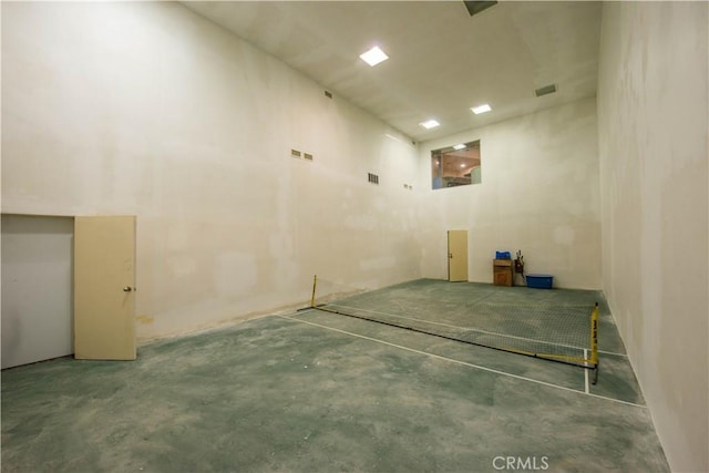 3155 Stone Oak Dr, Los Angeles, CA 90049 - view of sport court
