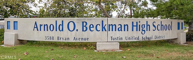 28 Malibu, Irvine, CA 92602 - view of community sign