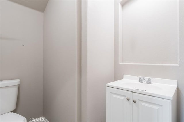 1059 Stowell Ranch Cir, Corona, CA 92881 - bathroom featuring toilet and vanity