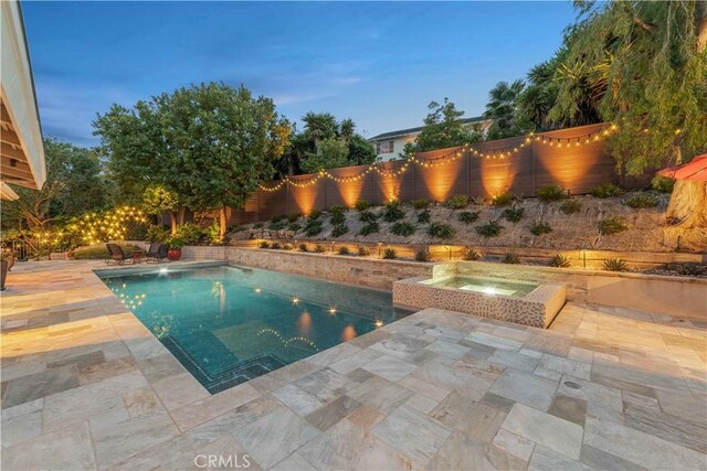 28852 Crestridge Rd, Rancho Palos Verdes, CA 90275 - view of pool featuring a patio, a fenced backyard, and a pool with connected hot tub