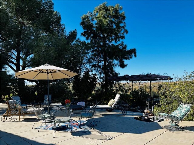 9602 Morningside Ct, Bakersfield, CA 93306 - photo 11