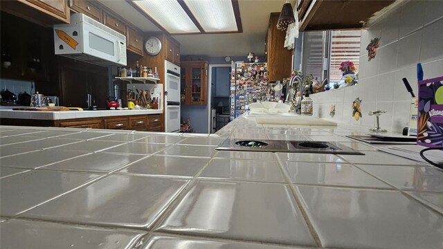 9602 Morningside Ct, Bakersfield, CA 93306 - photo 17