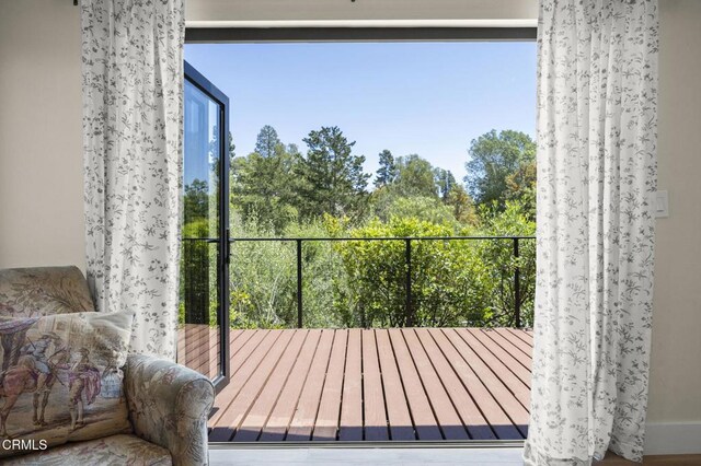 1820 Ramona Dr, Camarillo, CA 93010 - exterior space