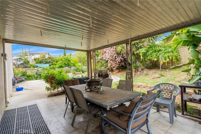 24851 Stem Ave, Lake Forest, CA 92630 - view of patio / terrace with outdoor dining space