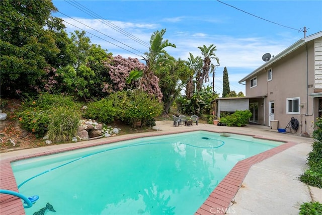 24851 Stem Ave, Lake Forest, CA 92630 - swimming pool with a patio area