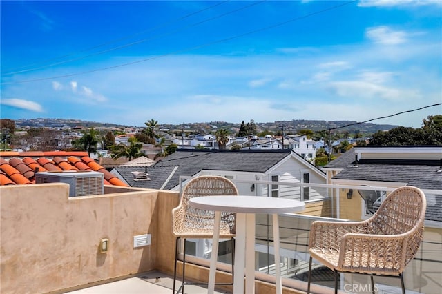 4301/2 Heliotrope Ave, Corona Del Mar, CA 92625 - balcony with a residential view