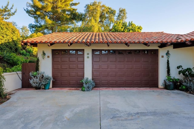 3351 Red Mountain Heights Dr, Fallbrook, CA 92028 - view of garage