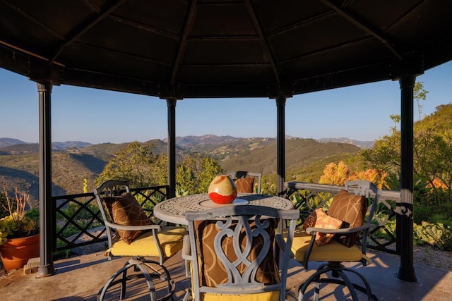 3351 Red Mountain Heights Dr, Fallbrook, CA 92028 - view of patio featuring outdoor dining area and a mountain view