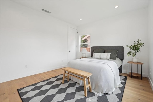 5449 S Victoria Ave, Los Angeles, CA 90043 - bedroom featuring recessed lighting, visible vents, and light wood-style floors