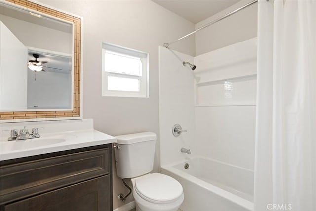bathroom featuring vanity, ceiling fan, shower / bath combo, and toilet