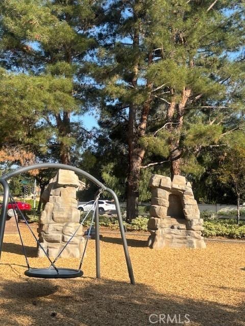 39557 Warbler Dr, Temecula, CA 92591 - view of community jungle gym