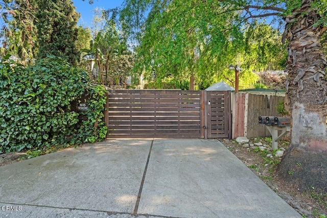 109 Marmion Way S, Pasadena, CA 91030 - photo 3