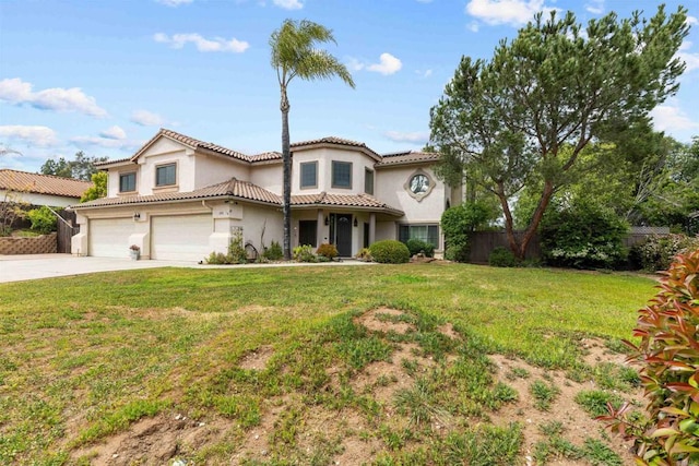 traditional-style house featuring a front lawn, fence, stucco siding, and driveway