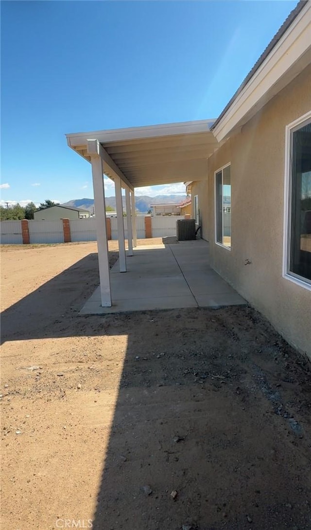 17995 Seaforth St, Hesperia, CA 92345 - fenced backyard with a patio area