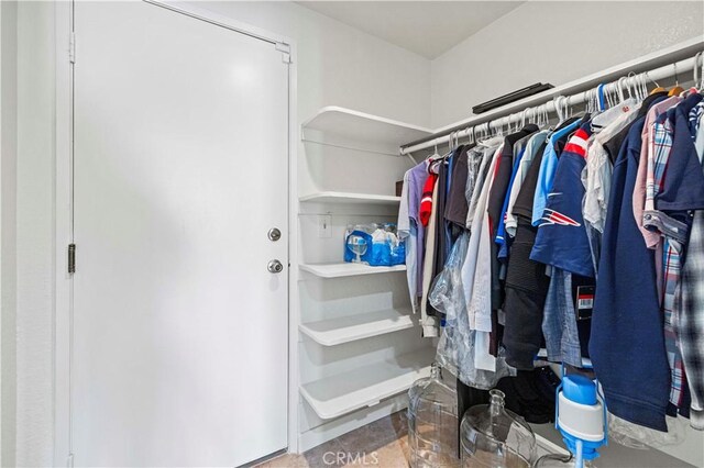 1555 Berkshire Dr, Palmdale, CA 93551 - view of spacious closet