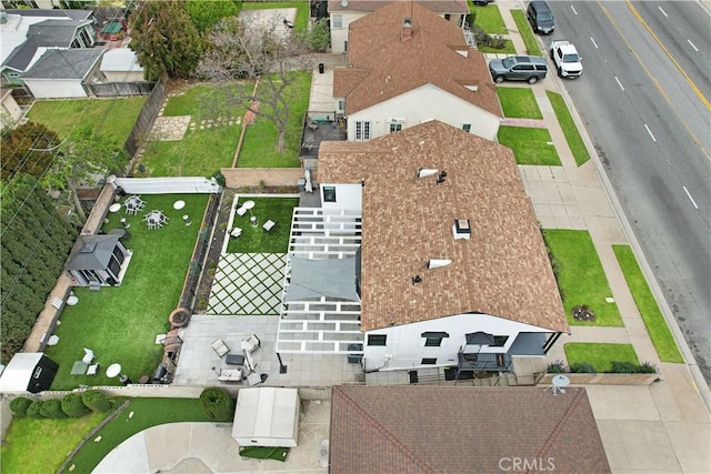 birds eye view of property featuring a residential view