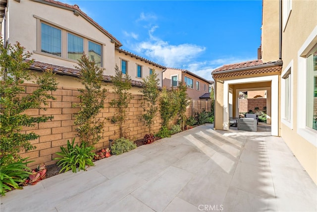 215 Sutters Ml, Irvine, CA 92602 - view of patio / terrace with a fenced backyard