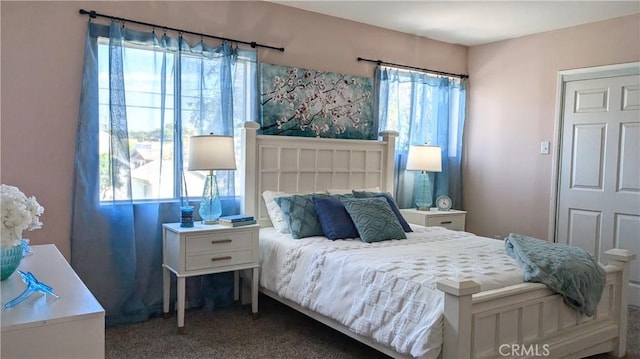 bedroom with carpet flooring