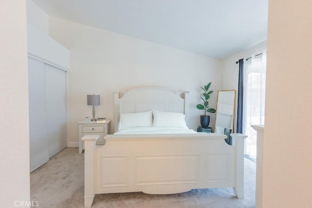 36711 Silverspur Ln, Palmdale, CA 93550 - bedroom featuring light carpet and a closet