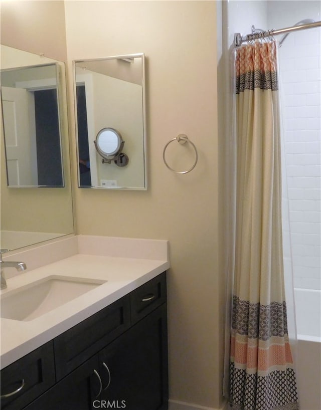 full bath with vanity