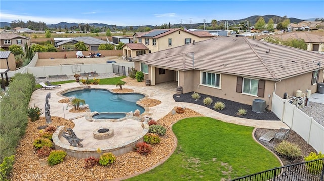 30404 Canyon Point Cir, Menifee, CA 92584 - back of house featuring a residential view, a fenced backyard, and stucco siding
