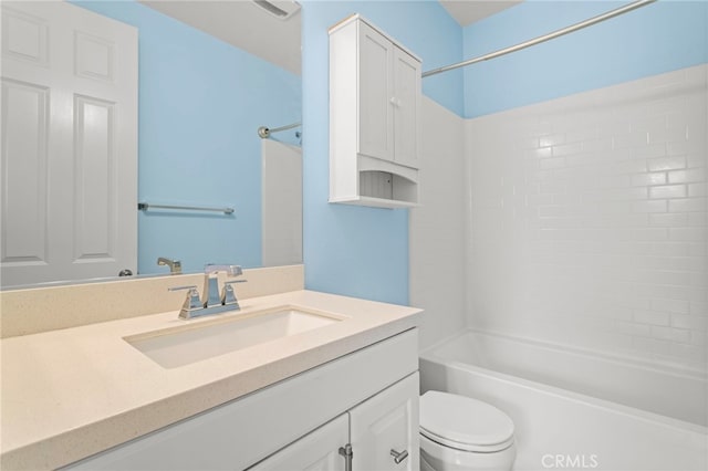 30404 Canyon Point Cir, Menifee, CA 92584 - full bath with vanity and bathtub / shower combination
