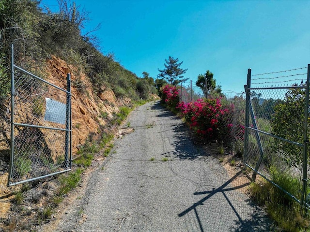 9932 Gomez Creek Rd, Fallbrook, CA 92028