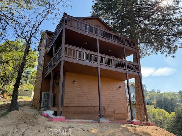 373 Davos Dr, Crestline, CA 92325 - view of front of property with a balcony