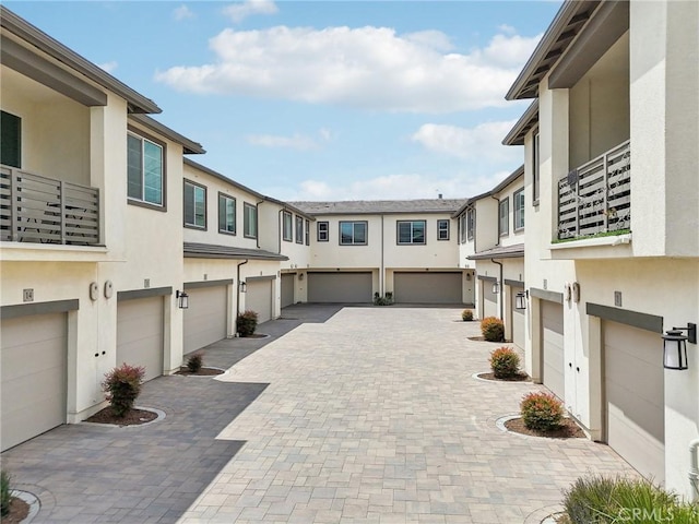 3860 S Oasis Paseo Unit 7, Ontario, CA 91761 - view of road with driveway