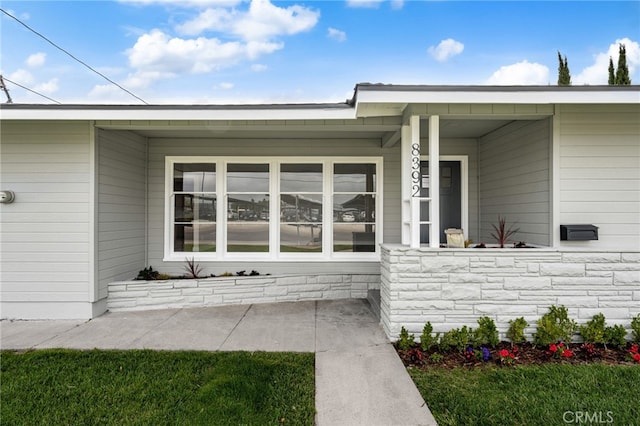 8392 Walker St, La Palma, CA 90623 - entrance to property