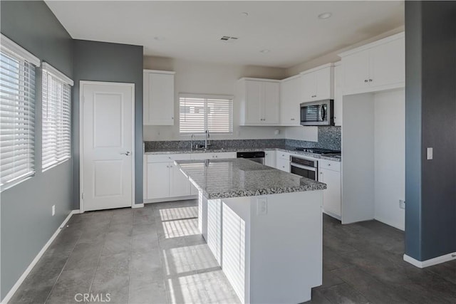 10619 Appaloosa Ave, Hesperia, CA 92345
