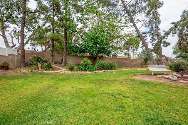 2136 Forbes Ave, Claremont, CA 91711 - view of yard with a fenced backyard