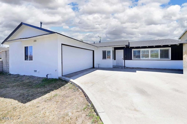 3911 S G St, Oxnard, CA 93033 - ranch-style home with a garage and driveway