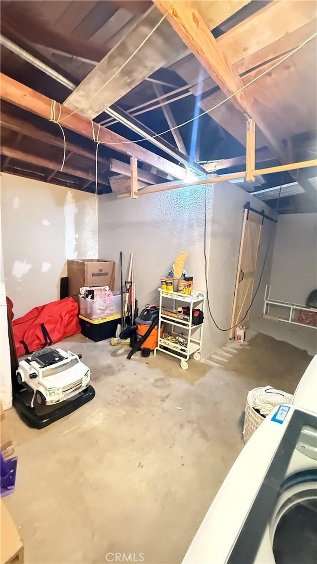 view of unfinished basement