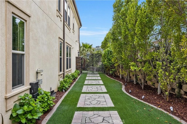 11 Cielo Arroyo, Mission Viejo, CA 92692 - view of yard with a gate